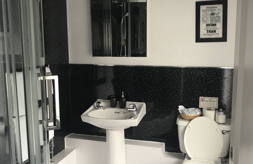 Levenmouth House | Dunclutha Guest House