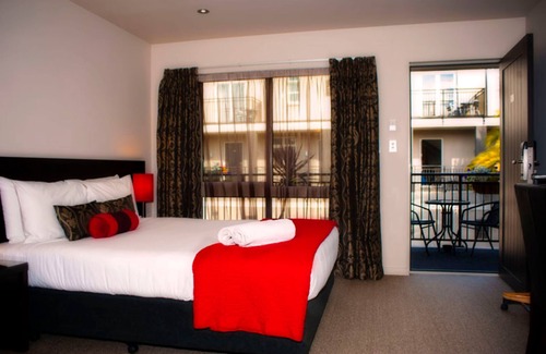Dunedin City Centre Hotel | Dunedin Palms Motel