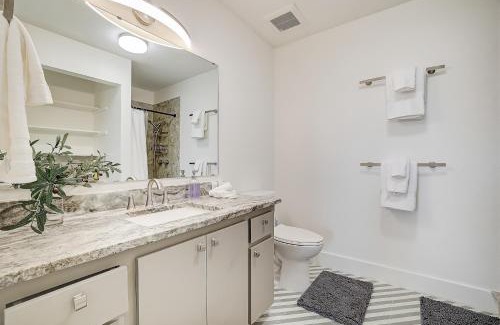Austin House | Dunlap Oasis Spacious 5BR 12mi to DT Austin