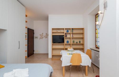 Pavia Apartment | Duomo di Pavia - Comodo bilocale in centro città