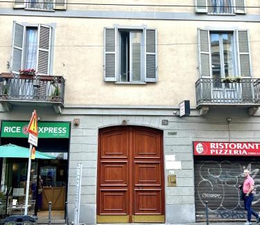 Cerchia dei navigli Apartment | Duomo e Brera Suite
