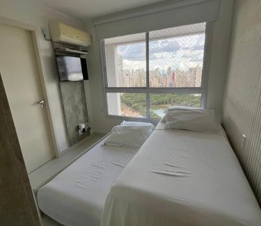 Marista Apartment | Duplex 2 suítes vista para o Parque Vaca Brava