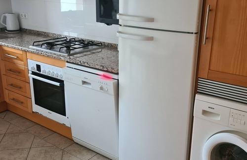 Vale de Carro Condo | Duplex com Vista Piscina Barbeque Garagem 5 Minutos da Praia