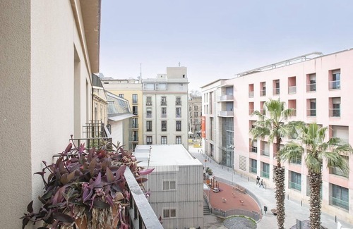 Gothic Quarter Apartment | Duplex en Las Ramblas: tu refugio en BCN