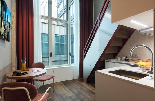 20th Arrondissement Apartment | Duplex Studio in the heart of Gambetta Paris