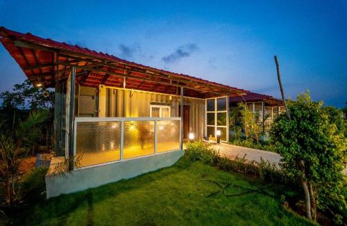 Mandapam Hotel | Dusk and Dawn Beach Resort