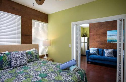 Downtown Apartment | Duval Street Suite w kitchen and shared heated pool