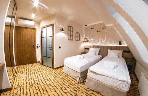 Bogucin Hotel | Dwór Bogucin Hotel & Restauracja