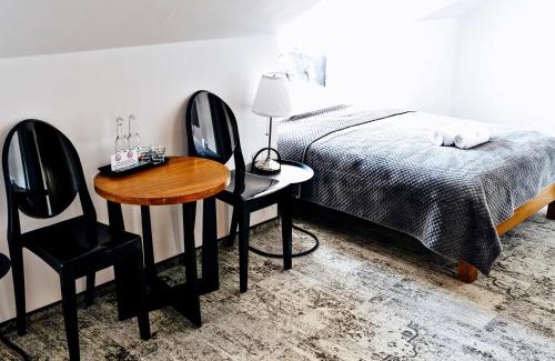 Sonsk Bed & Breakfast | Dwór Karwacz