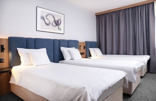 Wielka Wies Hotel | Dwór w Tomaszowicach