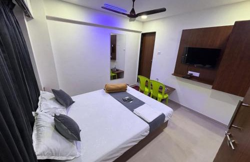 Pune Hotel | Dwarka Lodging