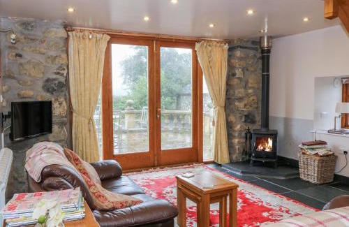 Tywyn House | Dysynni
