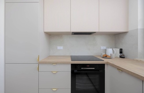 Siekierki Apartment | Dywizjonu AK Jeleń 1D | Warsaw | Prestige Apartment | Parking