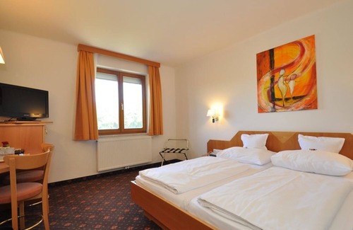 Bad Waltersdorf House | DZ Märchenwald 2 Nächte Frühstück - Hotel-restaurant Teuschler-mogg