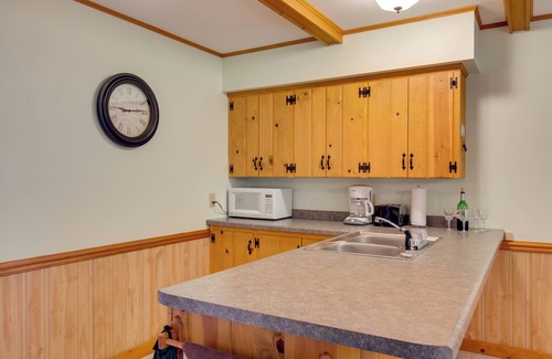 Eagle River Apartment | Eagle River Apartment w/Private Dock & Fire Pit!