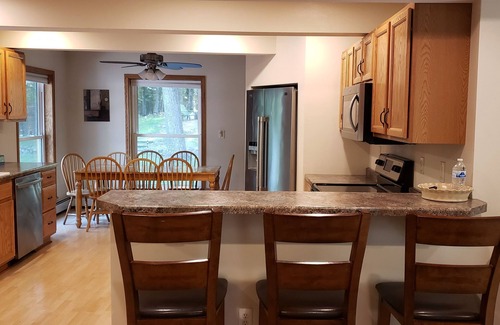 Eagle River Cabin | Eagle River Cabin. Close to Public Beach, Boat Landing, Downtown, & Trails!