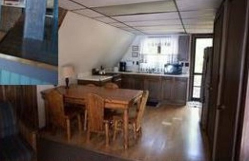 Hawks House | EAGLE'S NEST -BEDROOMS: 2