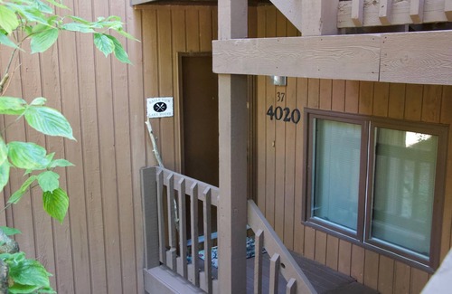 Avoca Condo | Eagle View Condo @ Lake Monroe