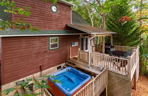 Bryson City Cabin | Eagles Nest above Fontana Lake