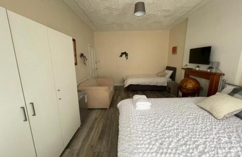 Glasgow Apartment | Earls Lodge
