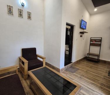 Nanpara House | Earth Home Katarniaghat