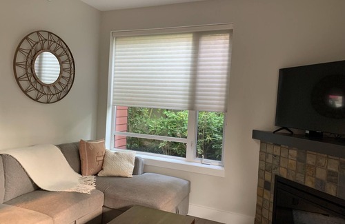 Regional District of Nanaimo Condo | Easily accessible condo just steps to the waterfront walkway in Nanaimo