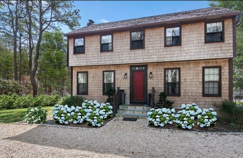 East Hampton North Cottage | East Hampton Charm