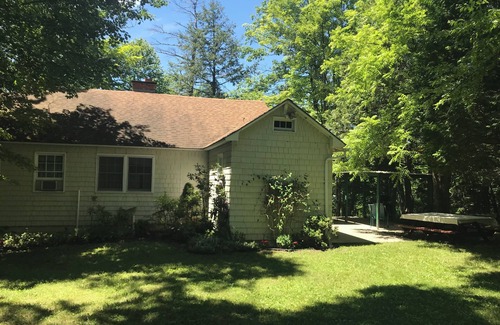 Kattskill Bay Cottage | East Lake George Cottage