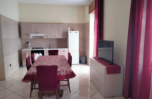 Naples Apartment | East Naples vacation home near palavesuvio, 6 km from center