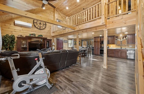 Hermosa House | East Pines :Modern Cabin in nature