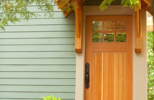 Pilot Knob House | East side Lake George carriage house for rent. Adirondack detailing.