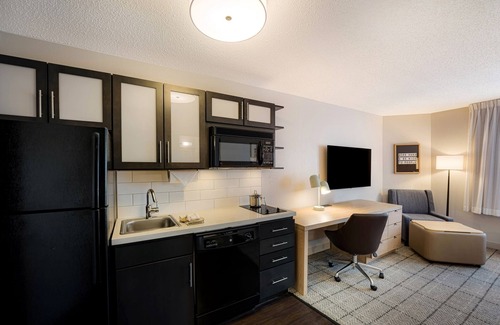 Exchange Place North Hotel | Easy Access to Local Attractions! Unit w/Full Kitchen, On-site Parking!