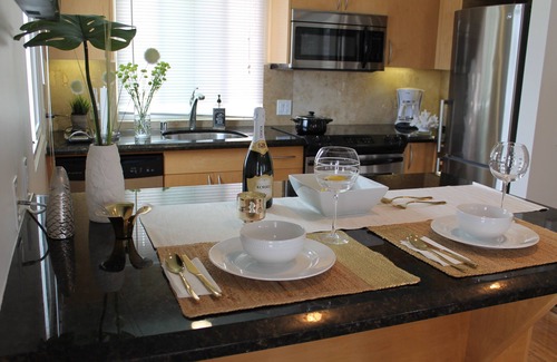 South Mission Beach Condo | Easy Breezy oceanic oasis, Views, AC, Parking