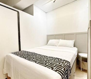 Manoc-Manoc Apartment | Easy White Beach Access, with Kitchen, Dining and Living Room, Perfect for Groups and Family