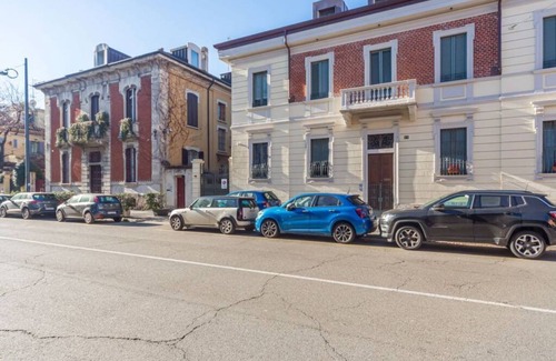 Zona Risorgimento Apartment | Easylife - Elegant three-room apartment in the Porta Venezia area