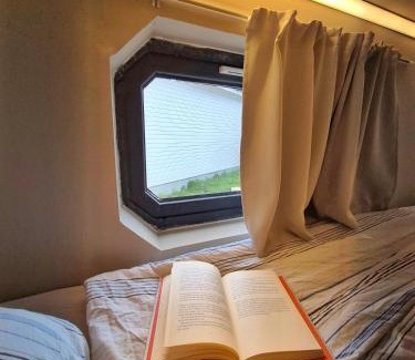 Sommarøy Hotel | Eazy-Bed Norway's Smallest Hotel