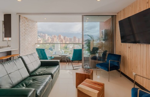 Lalinde Apartment | Ebano 1706 - Incredible City Views Near Lleras