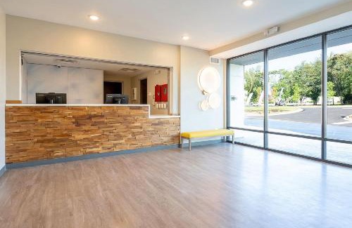 Plano Hotel | ECHO Suites Extended Stay by Wyndham Dallas Plano - Frisco
