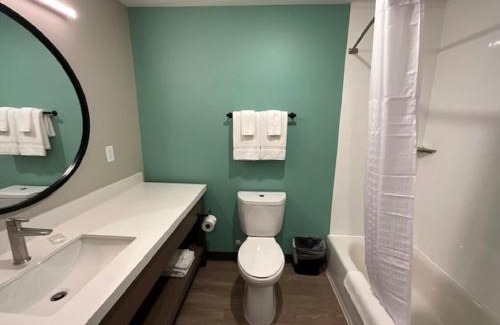 Plano Hotel | ECHO Suites Extended Stay by Wyndham Dallas Plano - Frisco