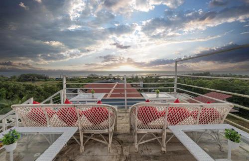 Morjim Hotel | Echor Samara Morjim Goa Sea view Restro