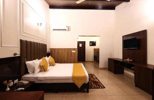 Lansdowne Hotel | ECKO Kasang Regency Hill Resort