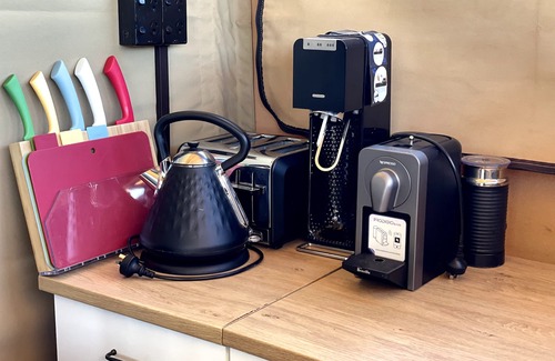 Morgan Cabin | Eco-suites with scenic views & walking trails