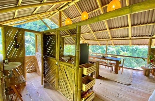 Cocorna House | EcoBungalow In The Santo Domingo River/Melcocho