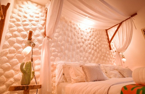 Vila da Trinta Hotel | EcoCharme Pousada Netuno