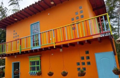 Marinilla House | EcoGranjasYa