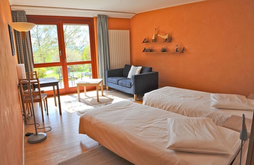 Montezillon Hotel | EcoHotel L'Aubier