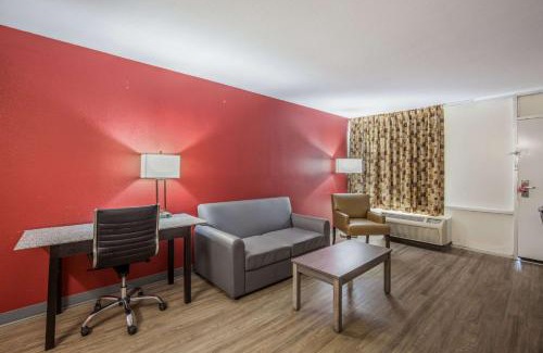 Thomasville Cabin | Econo Lodge Thomasville