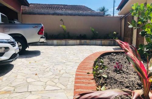 Mongagua Apartment | Edícula/Casa de hóspedes: 3 dorms 3 banheiros, piscina 7x5, churrasqueira, 150m do mar