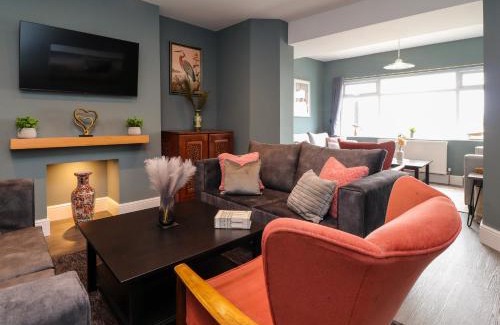 Slyne House | Eden Bay Retreat
