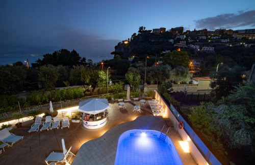 Seiano Hotel | Eden Bleu